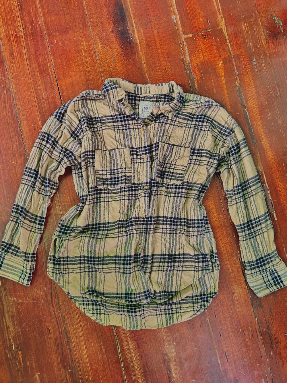 Ripcurl Flannel Olive and Black Button Up Size M